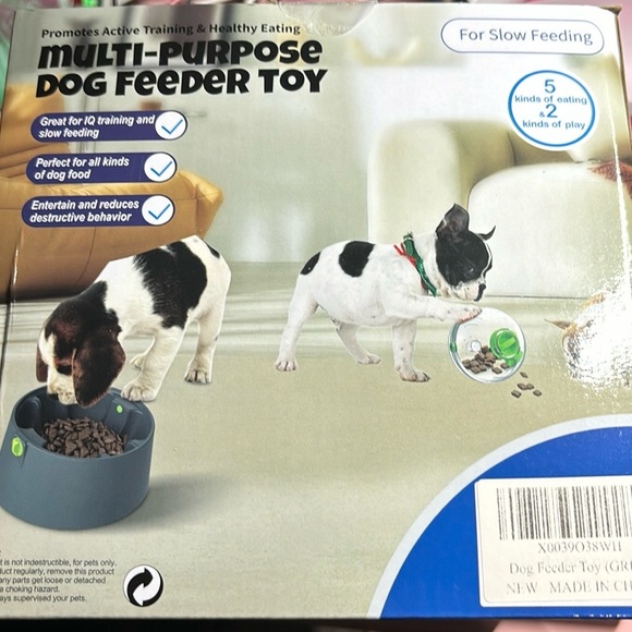 Multi Purpose Dog Feeder Toy For Slow Feeding Animal Training New NIB - Picture 5 of 12